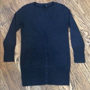 Woman’s Cardigan Sweater